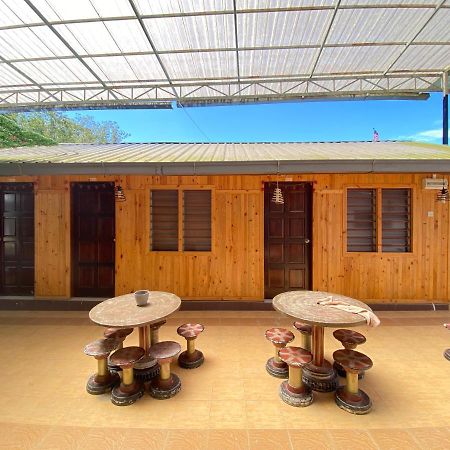 Aiza Homestay Opposite Abang Strawberry Taman Sedia 타나라타 외부 사진