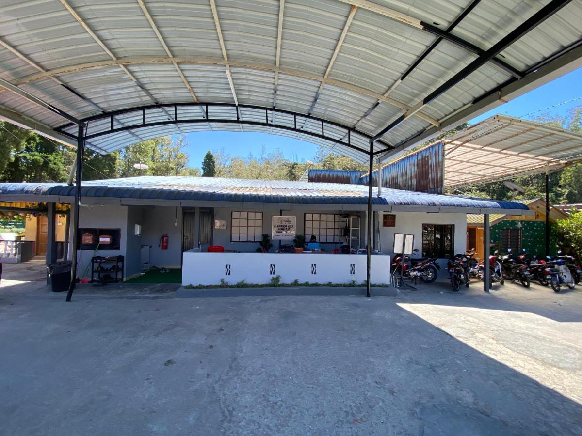 Aiza Homestay Opposite Abang Strawberry Taman Sedia 타나라타 외부 사진